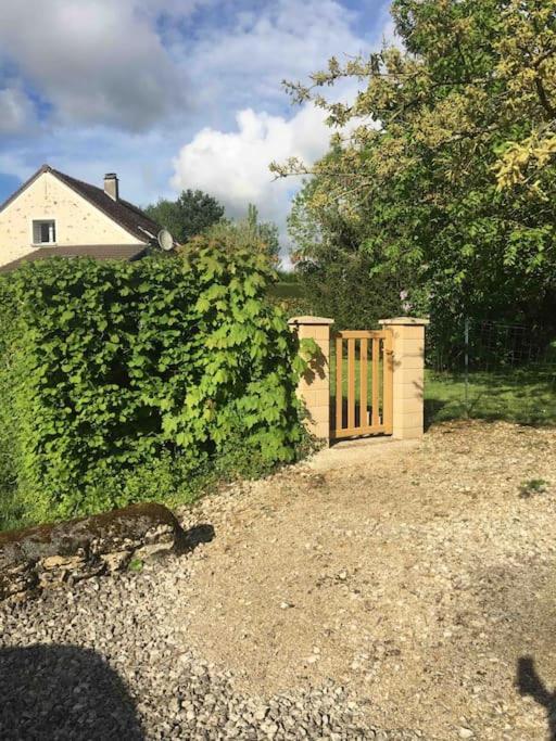 Cottage De Charme A La Campagne Aulnoy Extérieur photo